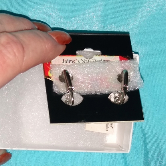 Stamped Sanrio Girl's Hello Kitty Clip Earrings - Picture 6 of 13